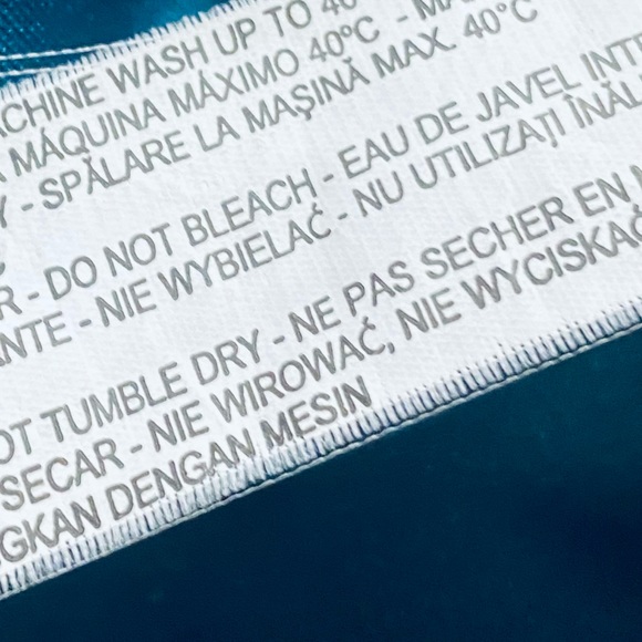 Women’s Small Dress Zara Teal Long Flare Sleeves Soft Textured U Neck - Picture 12 of 12